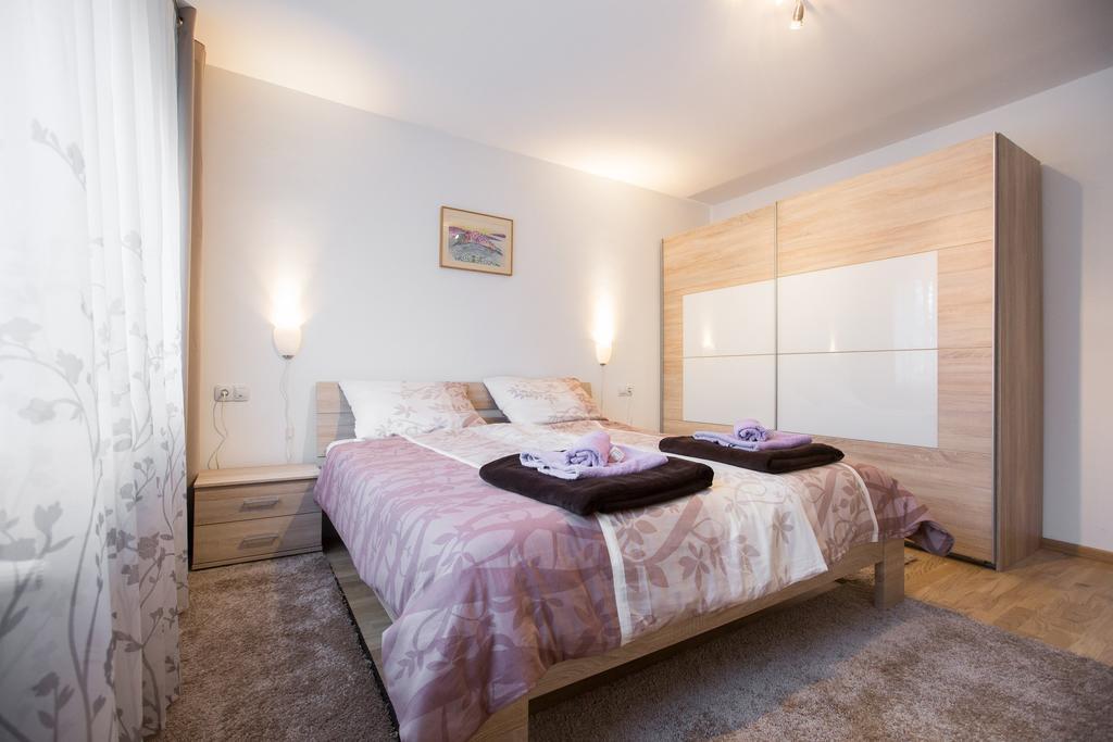 Apartment Max Zagreb Exterior photo
